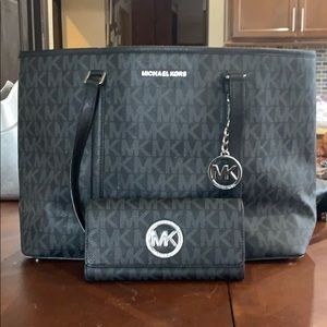 Large MK Tote with wallet